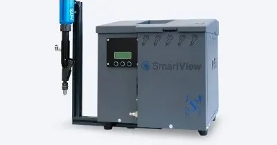 Automatic bolt feeder